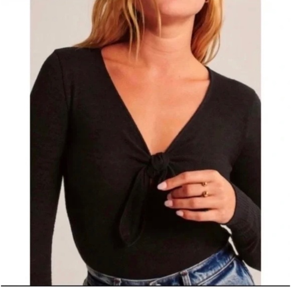 Abercrombie  Women's Tie-Front Bodysuit - Picture 2 of 5
